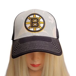 NHL BOSTON BRUINS S/M Hat Reebok Mens Face-Off Formation Structured Flex